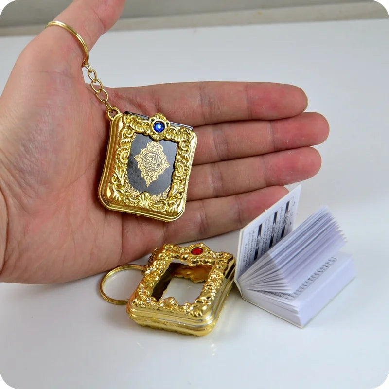 Mini Pendant Keychain with Quran - Foldingup