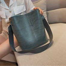 Load image into Gallery viewer, luxury Leather Crocodile Crossbody Handbags