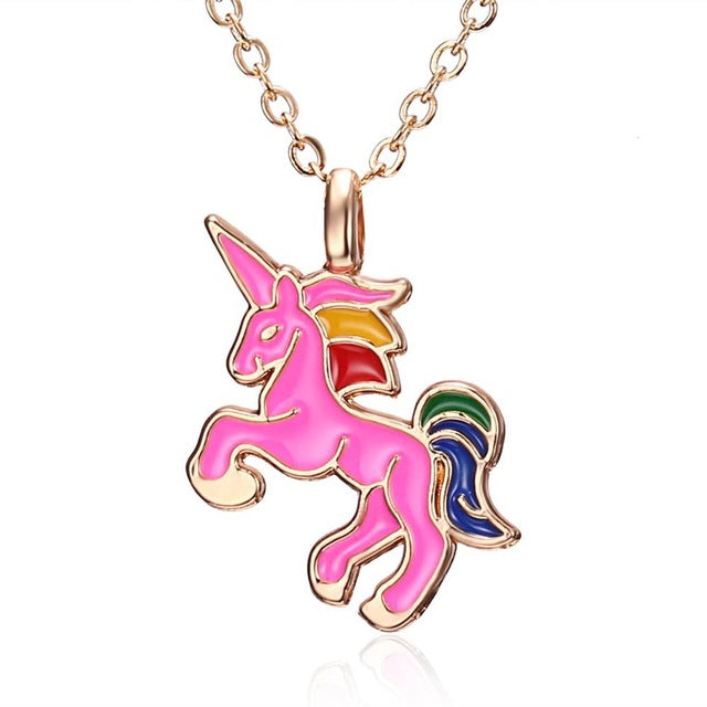 HORSE Pendant Necklace - foldingup