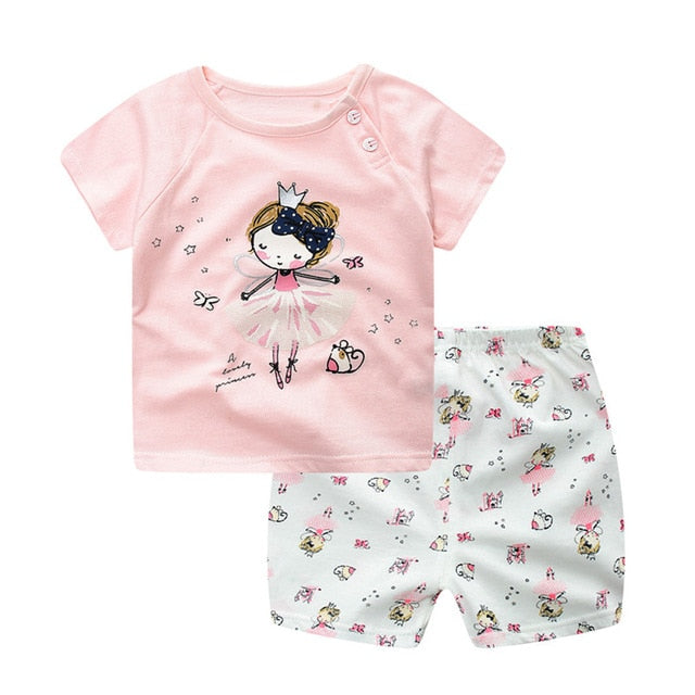 Newborn Baby Clothes Set - foldingup